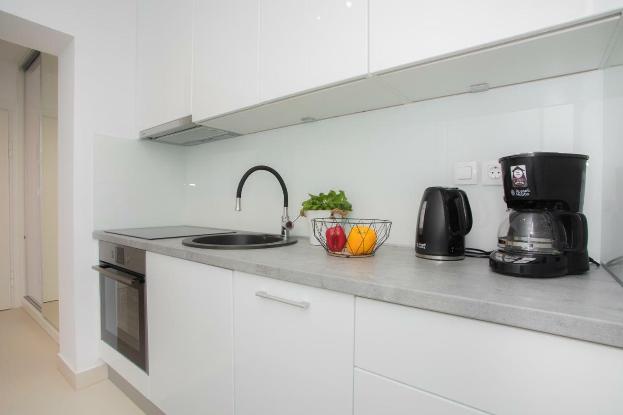 Apartment Luni Primosten Exterior photo